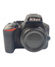 Nikon D5500